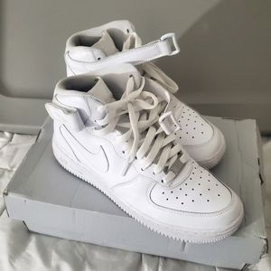 Airforce 1 mids